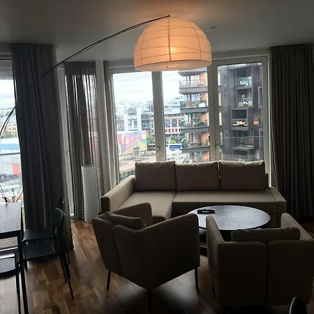 Modern 1 Bedroom With Balcony And View Oslo