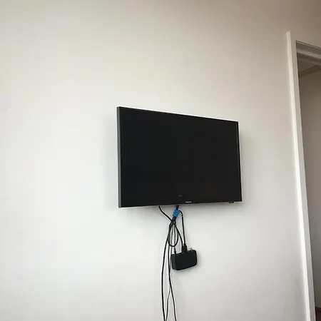 Modern 1 Bedroom With Balcony And View Apartment Oslo